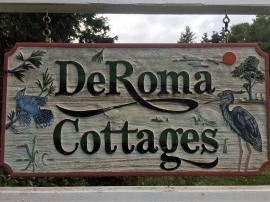 DeRoma Waterfront Cottages